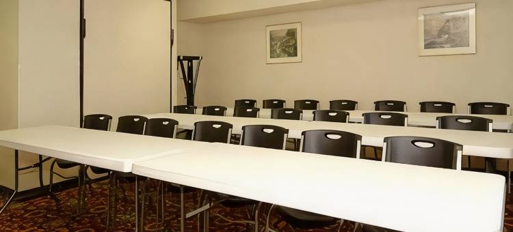 迈尔斯堡美洲最佳价值酒店(Americas Best Value Inn Fort Myers)图片