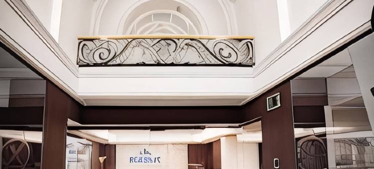 科伦广场酒店(Hotel Colón Plaza)图片
