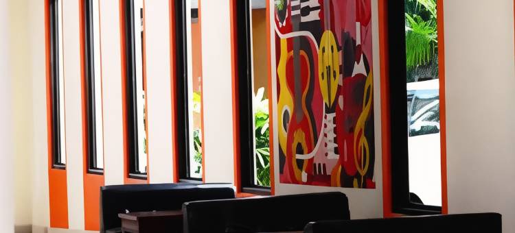 图隆阿贡沃特尔酒店(Grand Charis Hotel Tulungagung)图片