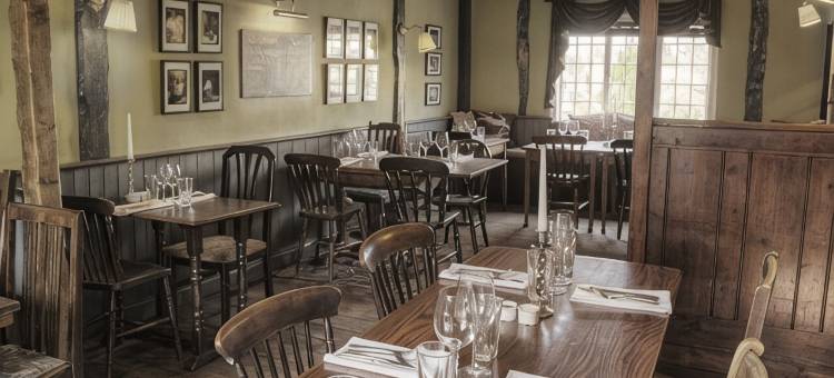 乔治与龙酒店(The George & Dragon)图片