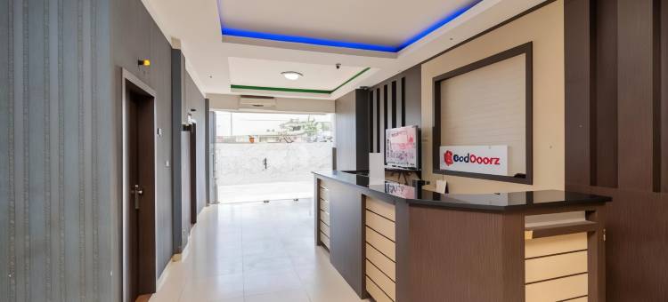 红多兹酒店@楠榜加也马达街(RedDoorz @ Jalan Gajah Mada Lampung)图片