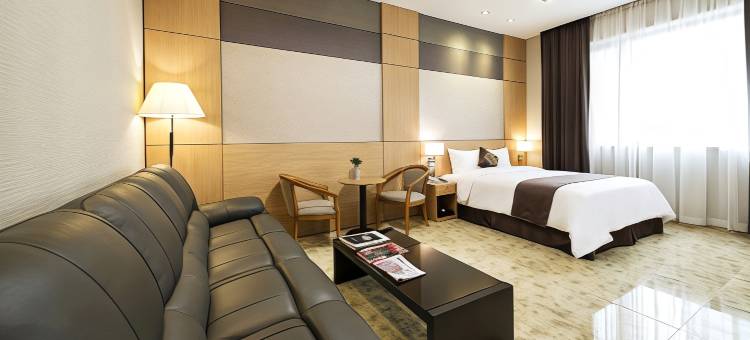 金河酒店(Gold River Hotel)图片
