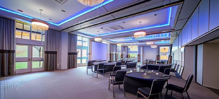 巴纳姆布鲁姆高尔夫水疗酒店(Barnham Broom Hotel, Golf & Spa)图片