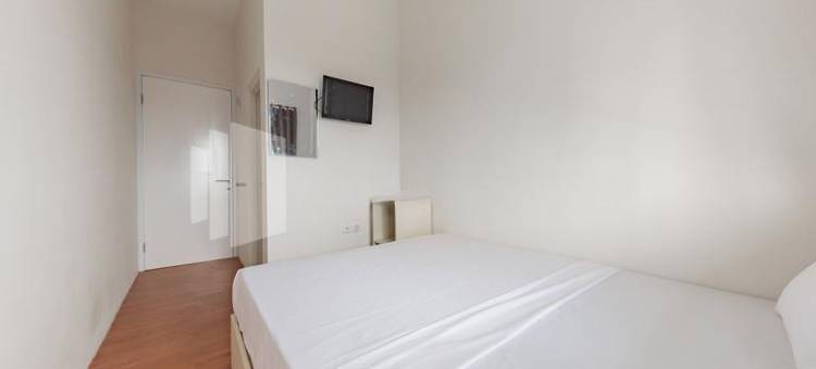 158 Guest House Mitra RedDoorz图片