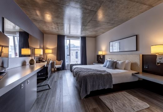 Hotel10 Hotel Overview