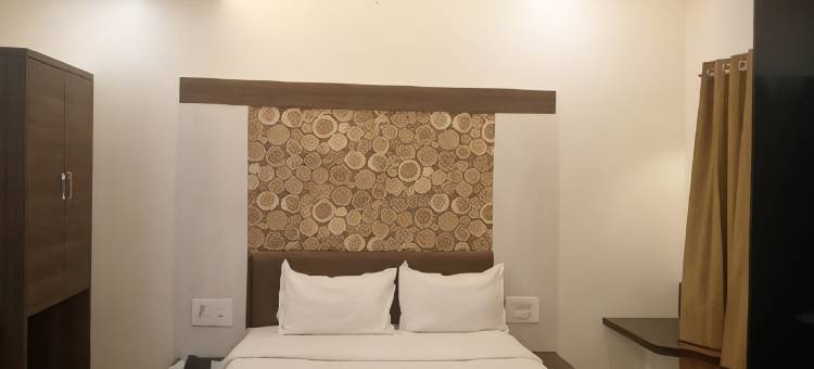 普什帕克公园酒店(Hotel Pushpak Park)图片