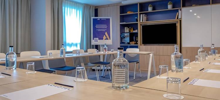 普罗旺斯地区艾克斯彩虹桥菲诺勒瑞斯诺富特酒店(Novotel Aix-en-Provence Pont-De-l'Arc Fenouillères)图片