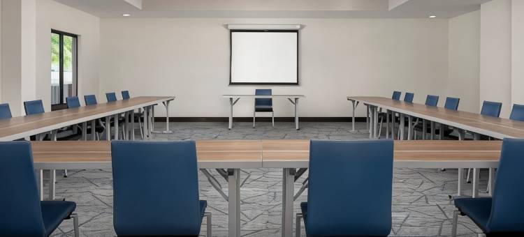 智选假日套房酒店诺克斯维尔的克林顿(Holiday Inn Express & Suites Knoxville-Clinton)图片