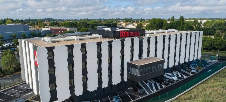 宜必思卡马尔格吕内尔佩蒂特酒店(Ibis Lunel Petite Camargue)图片