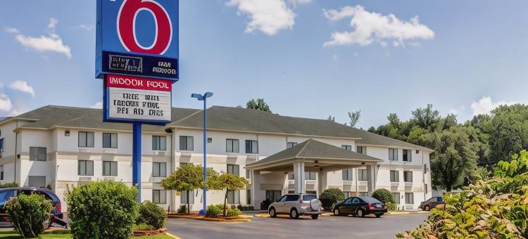 哥伦比亚6号汽车旅馆(Motel 6-Columbia, MO - East)图片