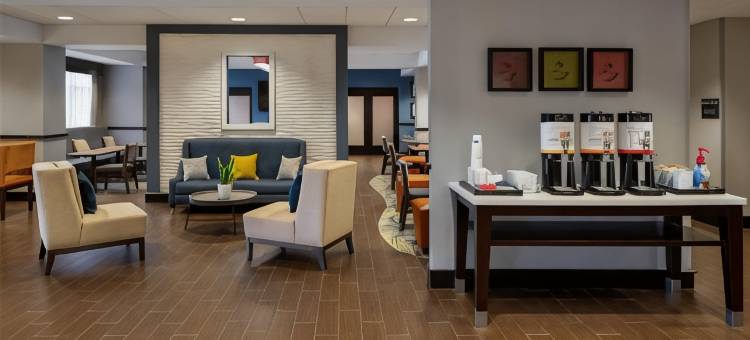 希尔顿欢朋酒店-塞内卡瀑布(Hampton Inn Seneca Falls)图片