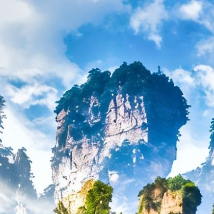 长沙+张家界+大峡谷+武陵源+天门山+湘西+凤凰6日5晚跟团游