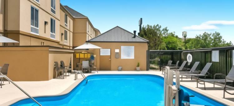 埃文斯维尔东万豪万枫酒店(Fairfield Inn Evansville East)图片