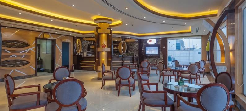 瑞文宫殿酒店(Revan Palace Furnished Apartments)图片