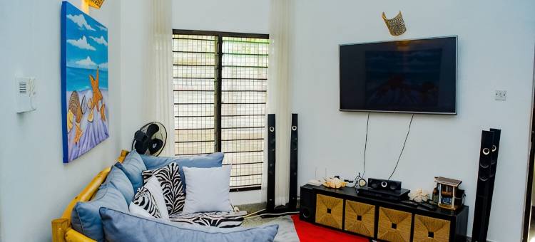 海滩蜂巢1迪亚尼礁-距海滩350米公寓(Diani Reef Beach Hive 1 - 350m to the beach)图片