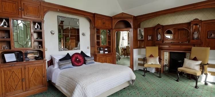 奥克雷庭院酒店(Oakley Court)图片