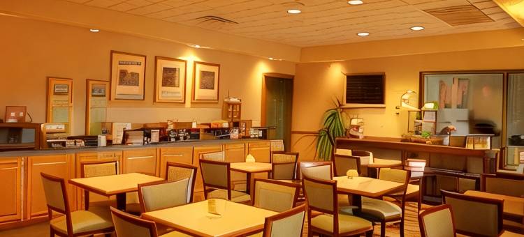 贝尔艾尔阿伯丁丽怡酒店(Country Inn & Suites by Radisson, Bel Air/Aberdeen, MD)图片