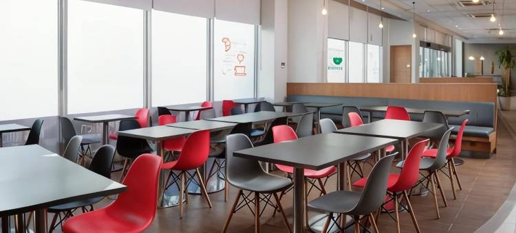 宜必思瓦尔帕莱索酒店(Ibis Valparaiso)图片