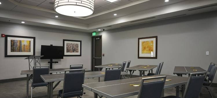 希尔顿花园酒店-圣马修斯/路易斯维尔购物中心(Hilton Garden Inn Louisville Mall of St. Matthews)图片