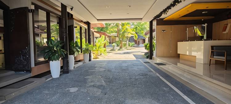 伊赫蒂亚尔苏尔雅酒店(Ikhtiar Surya Hotel)图片