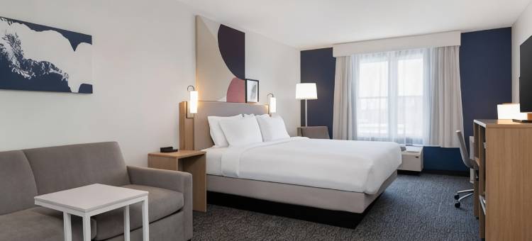 Spark by Hilton Summerville图片