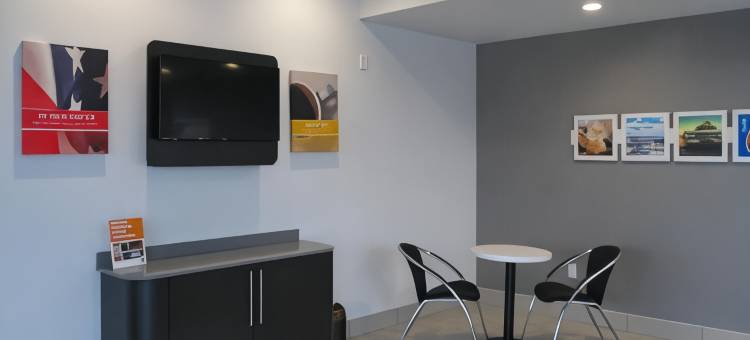 奇豪威骑士旅馆(Motel 6 Chilhowie, VA - I-81)图片