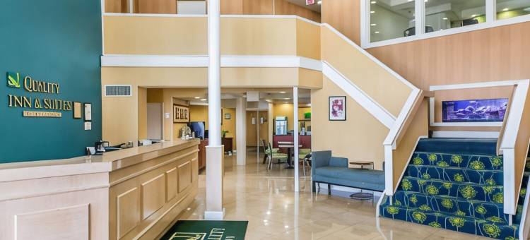 米德尔敦-纽波特凯艺套房酒店(Quality Inn and Suites Newport - Middletown)图片