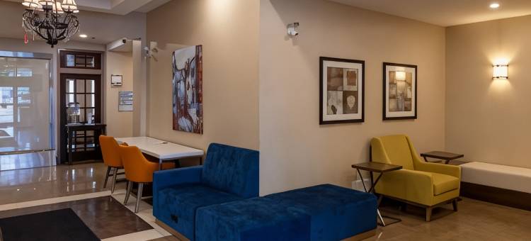 智选假日套房酒店布罗克维尔(Holiday Inn Express & Suites Brockville)图片