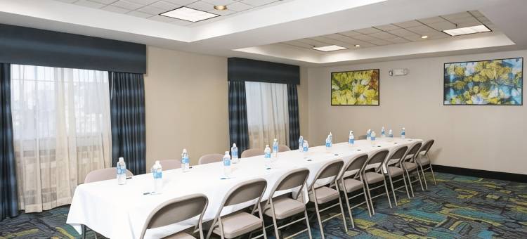 智选假日套房酒店丹维尔(Holiday Inn Express & Suites Danville)图片