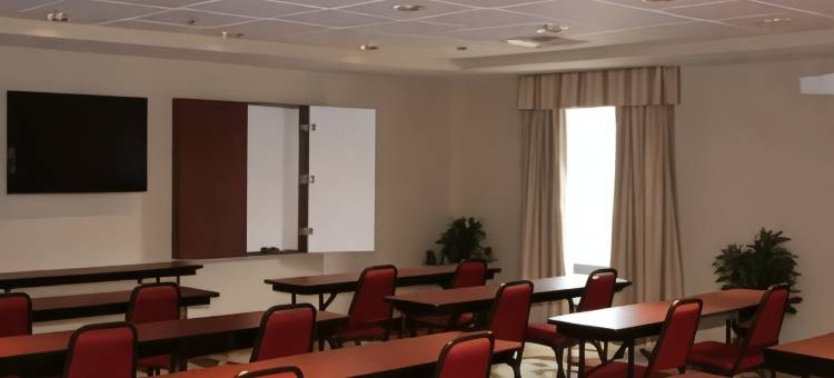 克利夫兰曼图尔欢朋套房酒店(Hampton Inn & Suites Cleveland-Mentor)图片