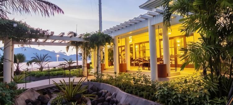 卡玛彦海滩酒店(Camayan Beach Resort)图片