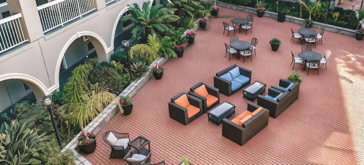 旧金山机场西拉昆塔温德姆套房酒店(La Quinta Inn & Suites by Wyndham San Francisco Airport West)图片