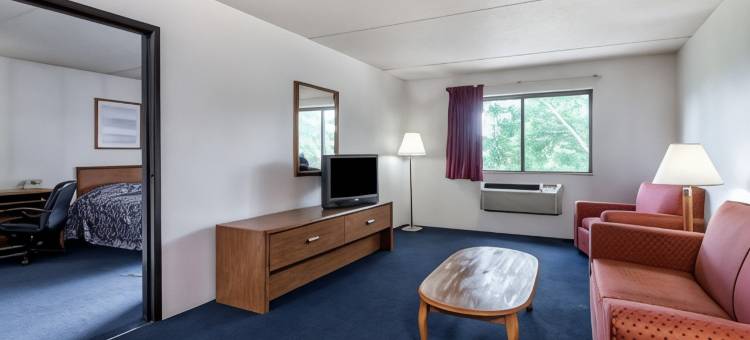 新伦敦速8酒店(Super 8 by Wyndham Groton)图片