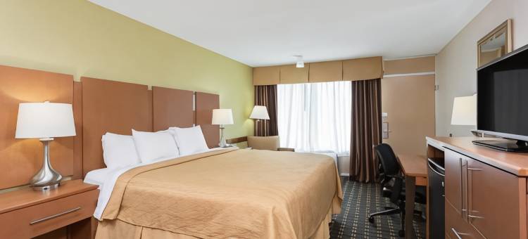 南派恩斯派恩赫斯特温德姆戴斯酒店及会议中心(Days Inn & Conf Center by Wyndham Southern Pines Pinehurst)图片