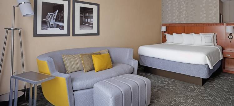 阿伯丁里普肯体育场万怡酒店(Courtyard Aberdeen at Ripken Stadium)图片