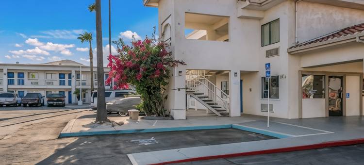 加利福尼亚韦斯特利 6 号汽车旅馆(Motel 6 Westley, CA)图片