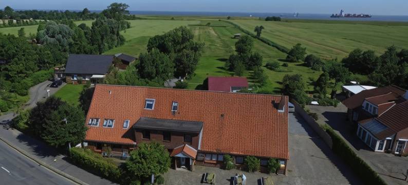 祖尔林德旅馆(Gästehaus Zur Linde)图片