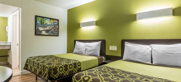 汉福德市中心罗德威酒店(Rodeway Inn Downtown Hanford)图片