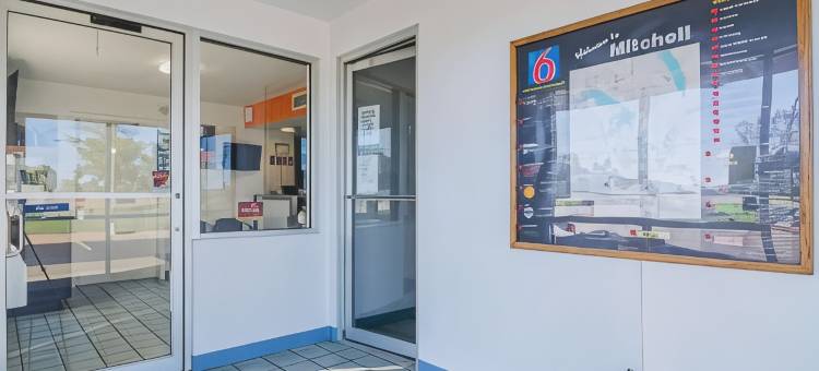 米切尔6号汽车旅馆(Motel 6 Mitchell, SD)图片