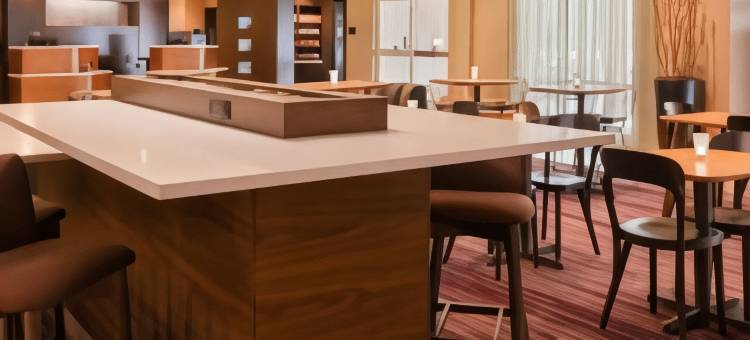 托莱多北万豪万怡酒店(Courtyard Toledo North)图片