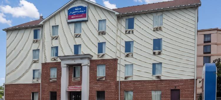 机场温德姆豪生酒店(Howard Johnson by Wyndham Airport)图片