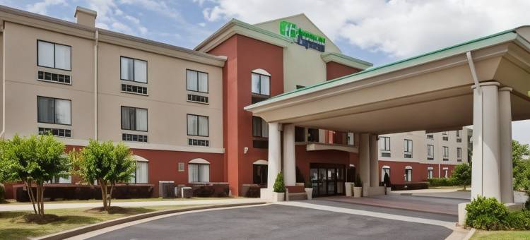 比福德靠近乔治亚购物中心的康福特酒店及套房(Comfort Inn & Suites Buford Near Mall of Georgia)图片