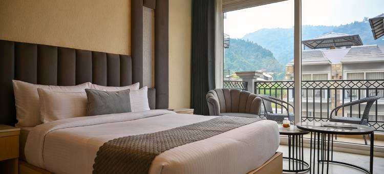阿姆里塔拉查克拉河度假村(Amritara Chakra River Resort (Closest Luxury Resort to Neelkanth Temple))图片