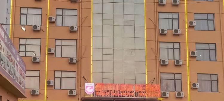 都市118连锁酒店保定曲阳滨河南店图片
