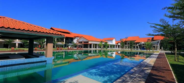 维拉弄宾高尔夫度假村(Villea Rompin Resort & Golf)图片