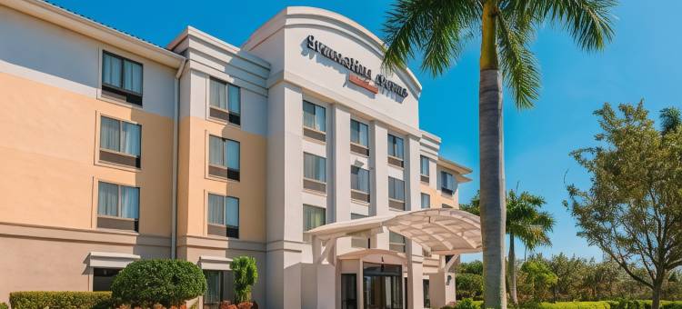 迈尔斯堡机场万豪SpringHill酒店(SpringHill Suites Fort Myers Airport)图片