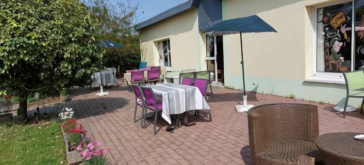 联系酒店 犹他海滩卡朗坦(Contact Hotel Utah Beach Carentan)图片