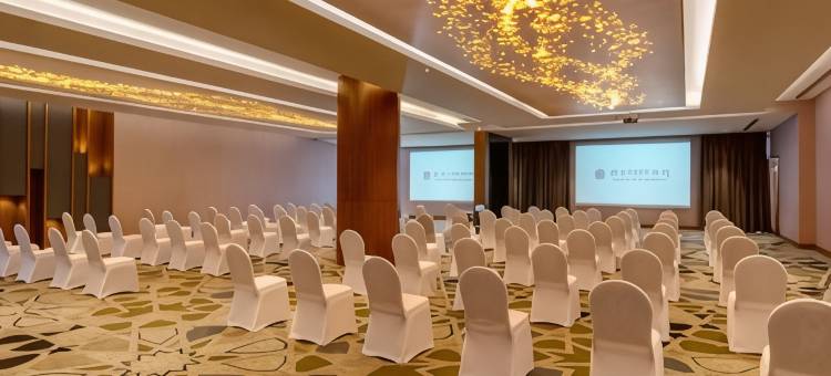 沙迦铂尔曼酒店(Pullman Sharjah)图片