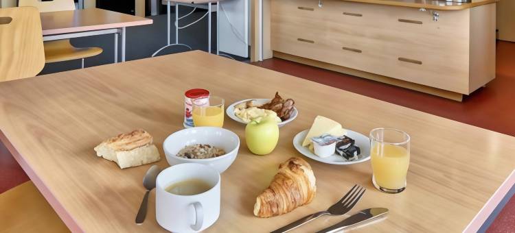 克莱蒙特 - 费朗热尔扎民宿酒店(B&B Hotel Clermont-Ferrand Gerzat)图片