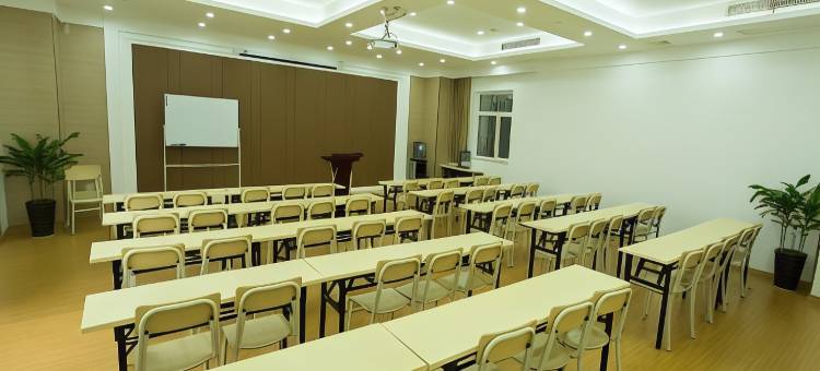 格林豪泰酒店(扬州火车站店)图片